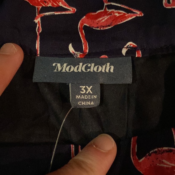 NWT Modcloth full knee length/midi skirt . In excellent NWT condition 3X - Picture 9 of 9